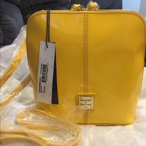 Dooney & Bourke NWT Trixie Crossbody Dandelion bag
